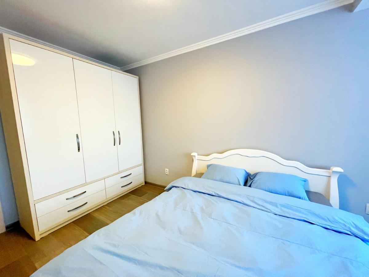 Luxury Central Flat Кишинев Екстериор снимка